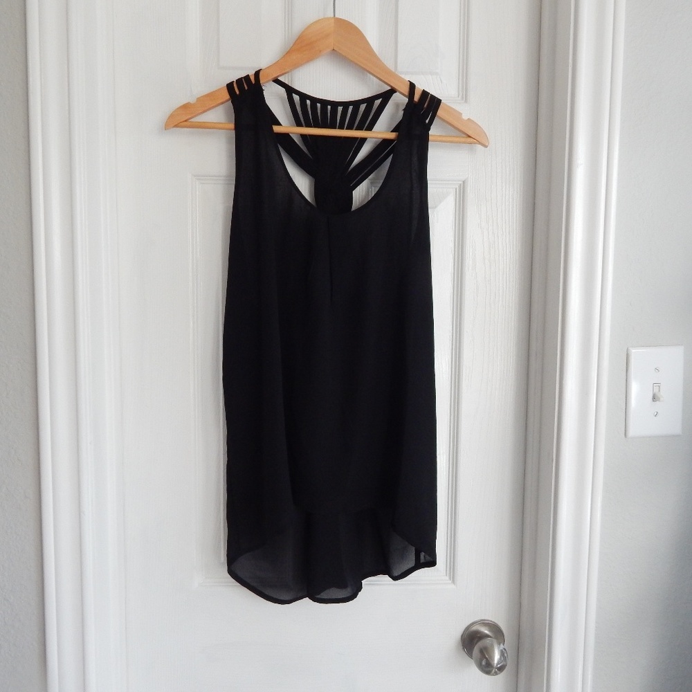 Racerback High-Low Top - Picture 7 of 7